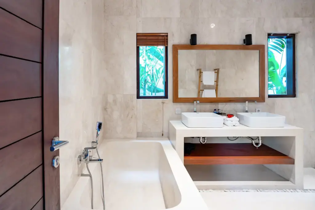 Frangipani Jingga (40)